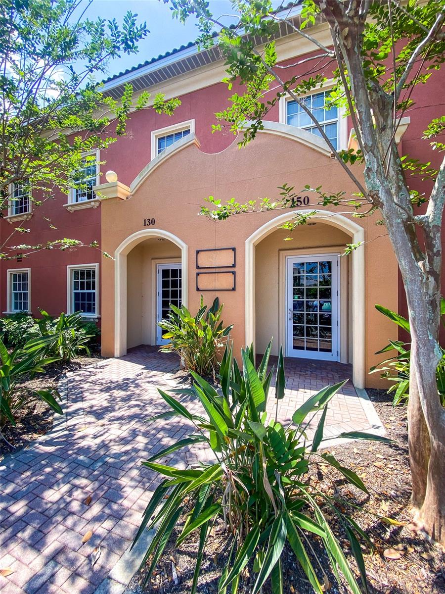 RIVERWALK PROFESSIONAL PARK - Commercial Lease