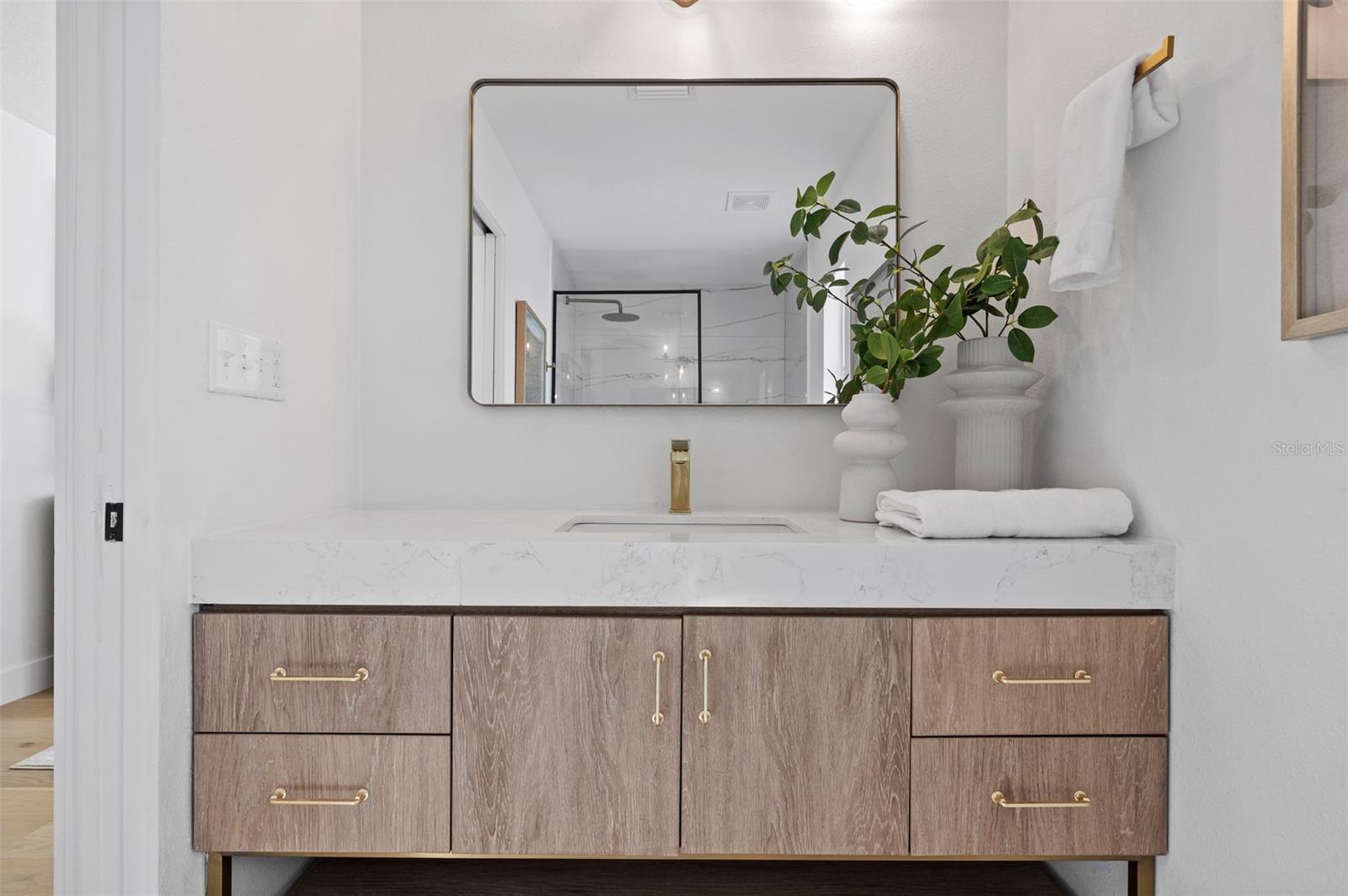 ISLAND ESTATES OF CLEARWATER UNIT 6-B - Residential