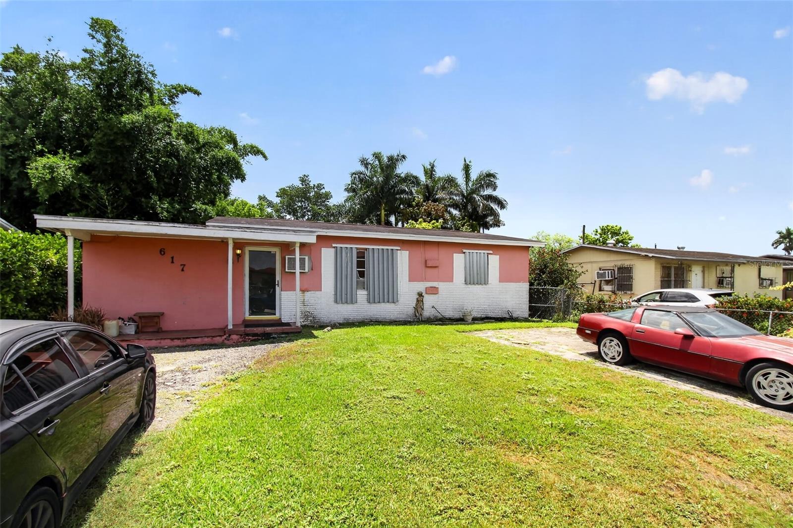 617 SW 14TH STREET