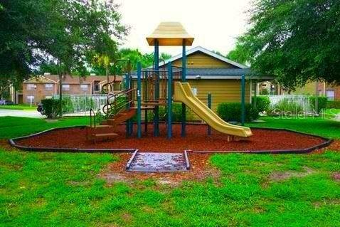 REGENCY GARDENS - Residential