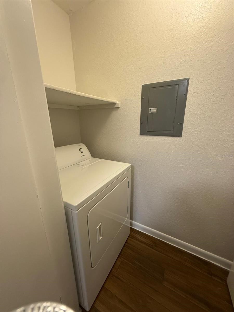 REGENCY GARDENS - Residential