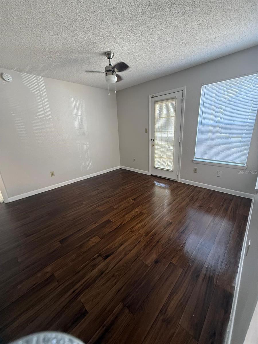 REGENCY GARDENS - Residential