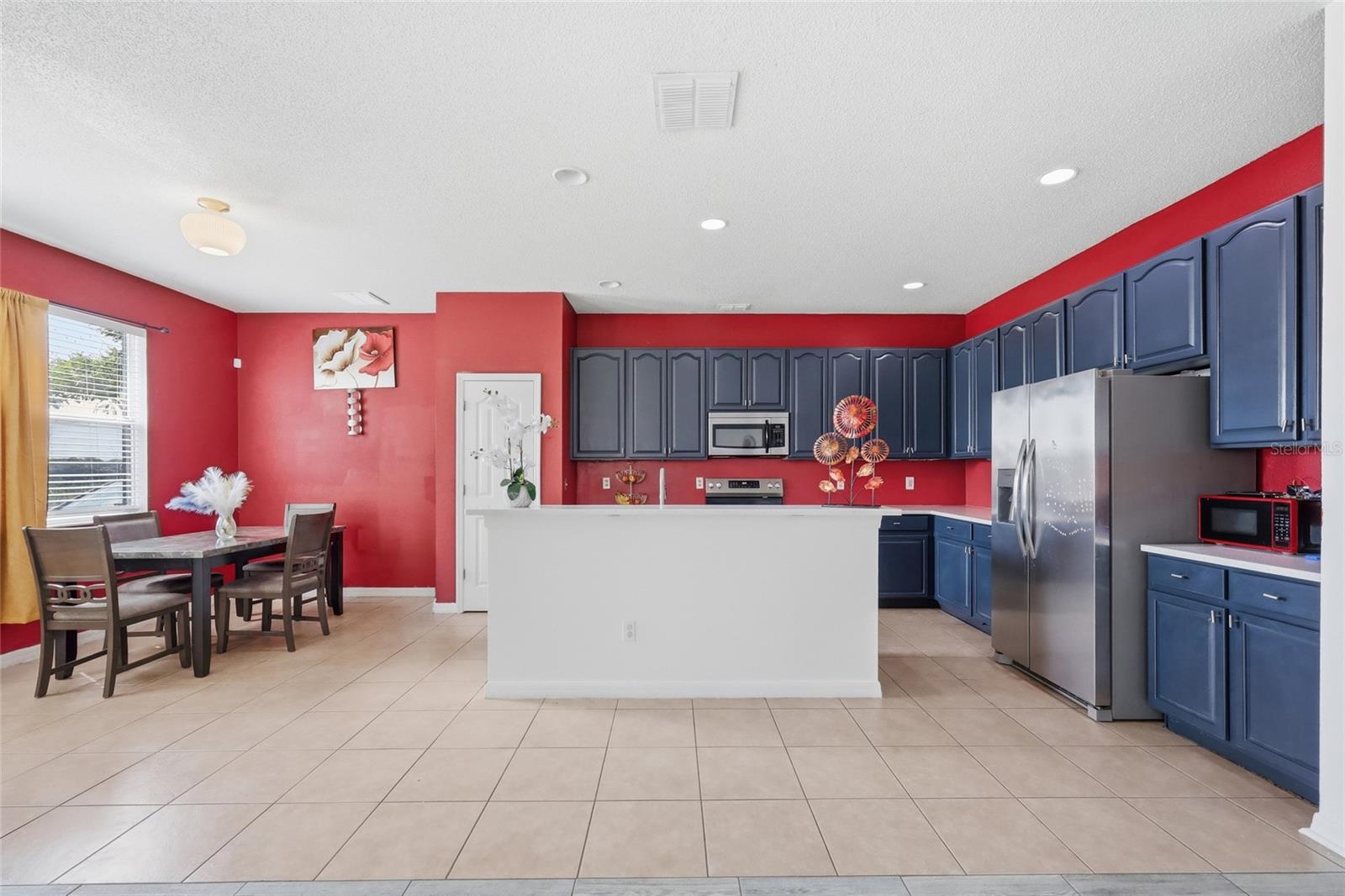 7254 COUNTRY RUN PARKWAY