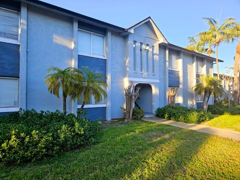 Photo of 4727 S Texas Avenue #4727C, Orlando, FL 32839 (MLS # O6306195)