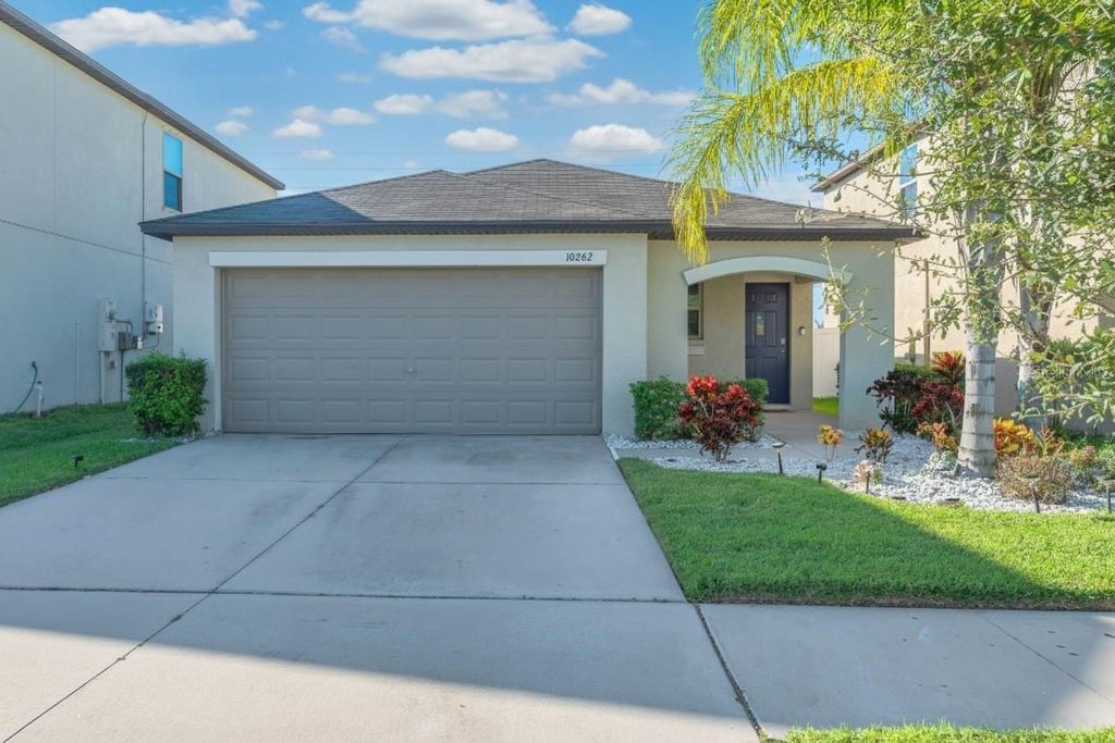 Photo of 10262 Carloway Hills Drive, Wimauma, FL 33598 (MLS # TB8439954)