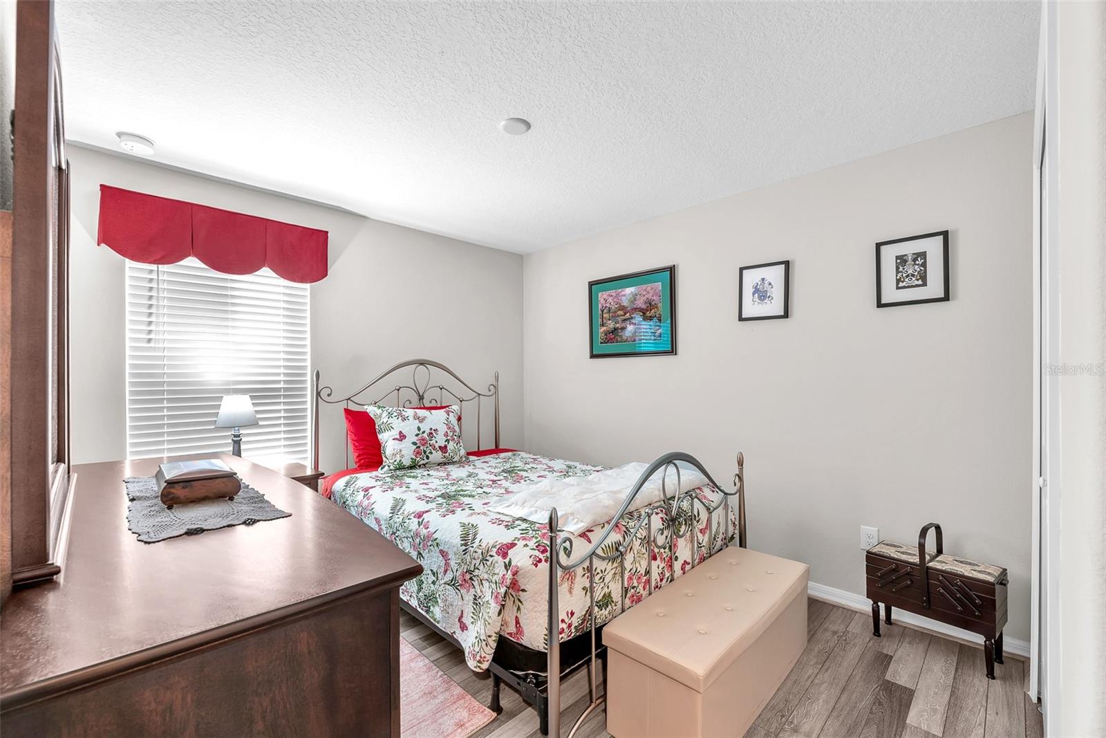 AYERSWORTH GLEN PH 3B - Residential