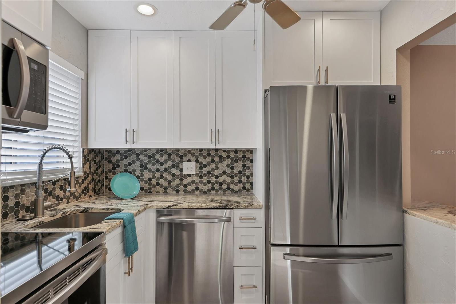 SARABAY COVES - Residential