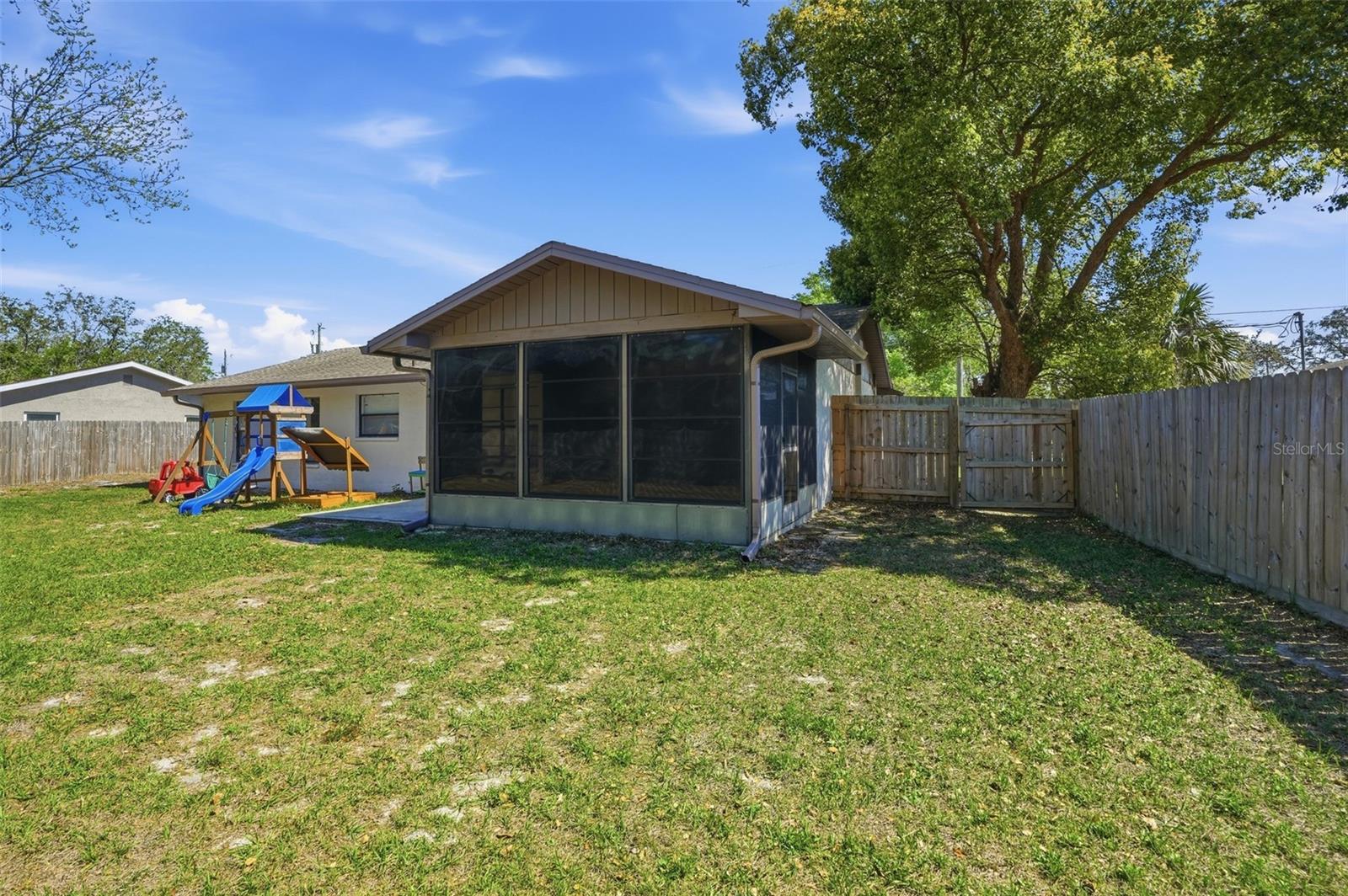 SPRING HILL - Residential