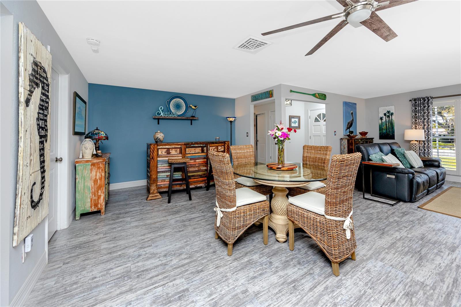 CANTERBURY CHASE - Residential