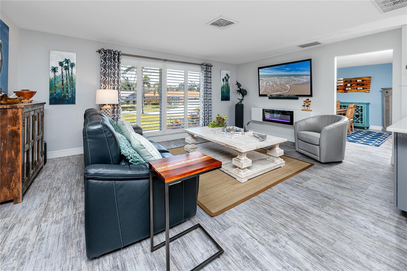 CANTERBURY CHASE - Residential