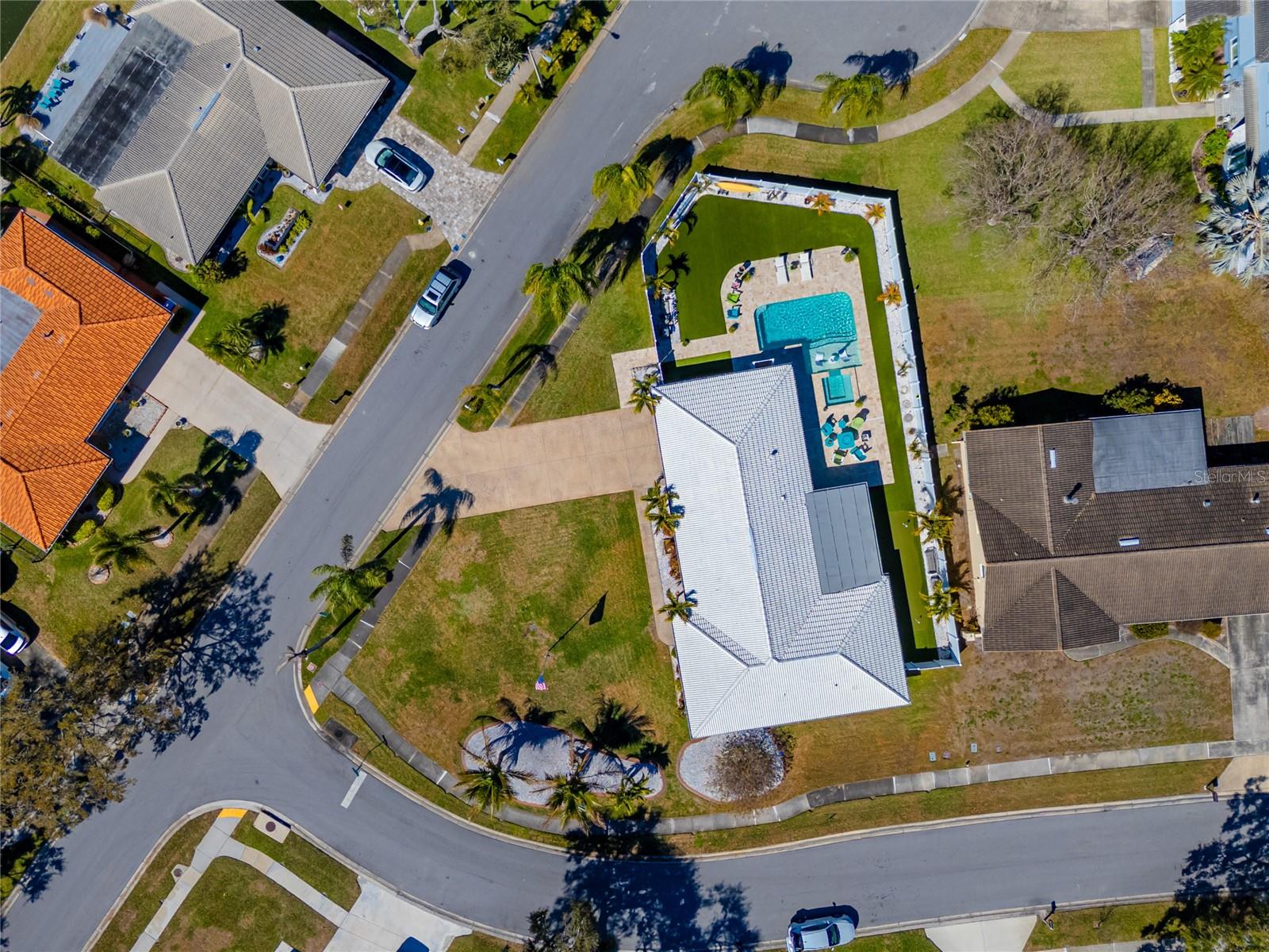 CANTERBURY CHASE - Residential