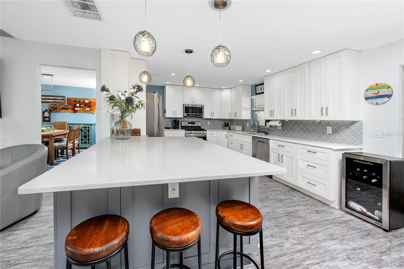 CANTERBURY CHASE - Residential