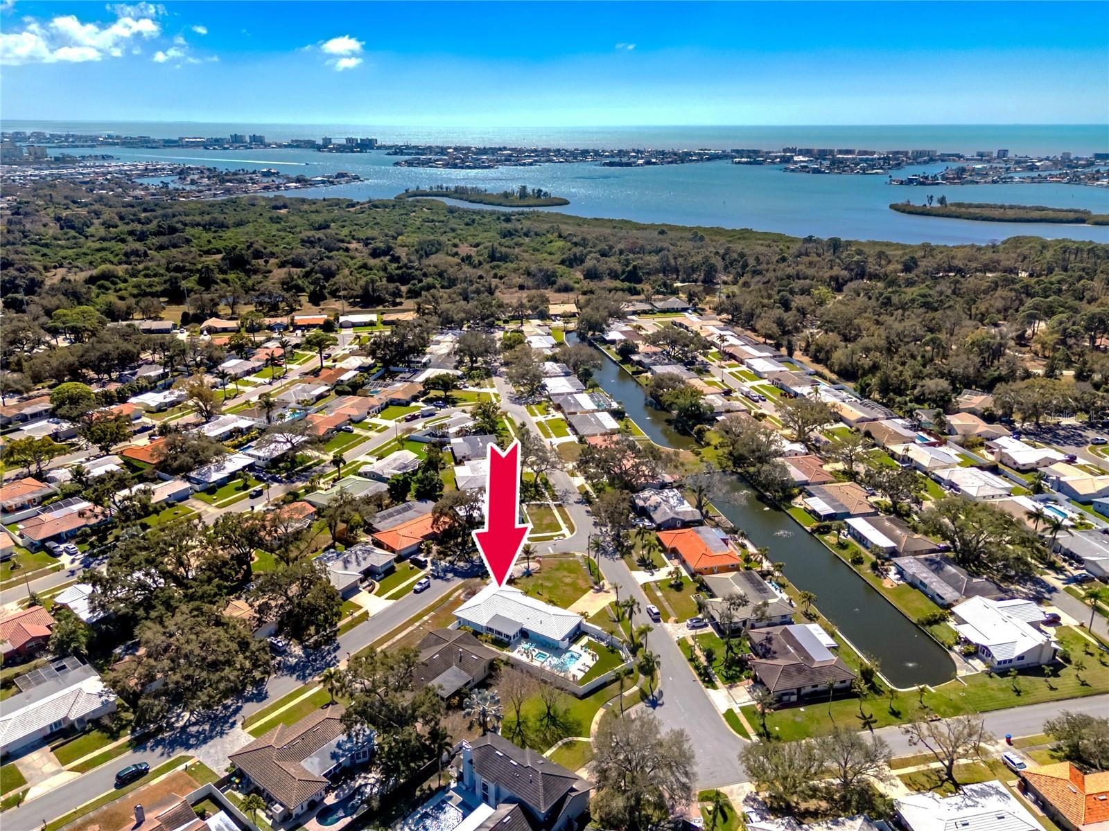 CANTERBURY CHASE - Residential