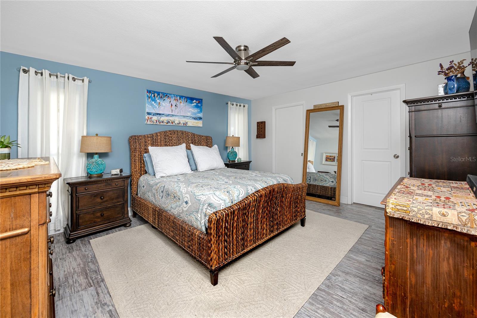 CANTERBURY CHASE - Residential