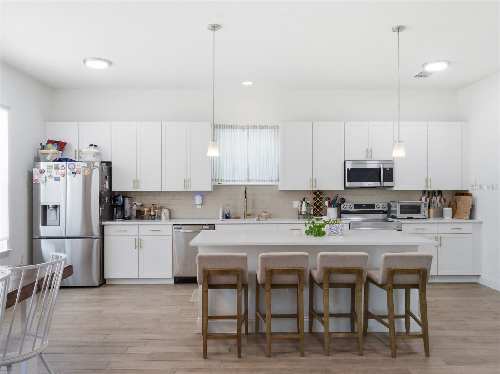 BLUE DIAMOND - Residential