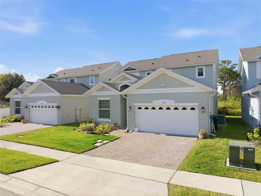 Photo of 712 Reflection Lake Drive, Orlando, FL 32807 (MLS # O6366932)