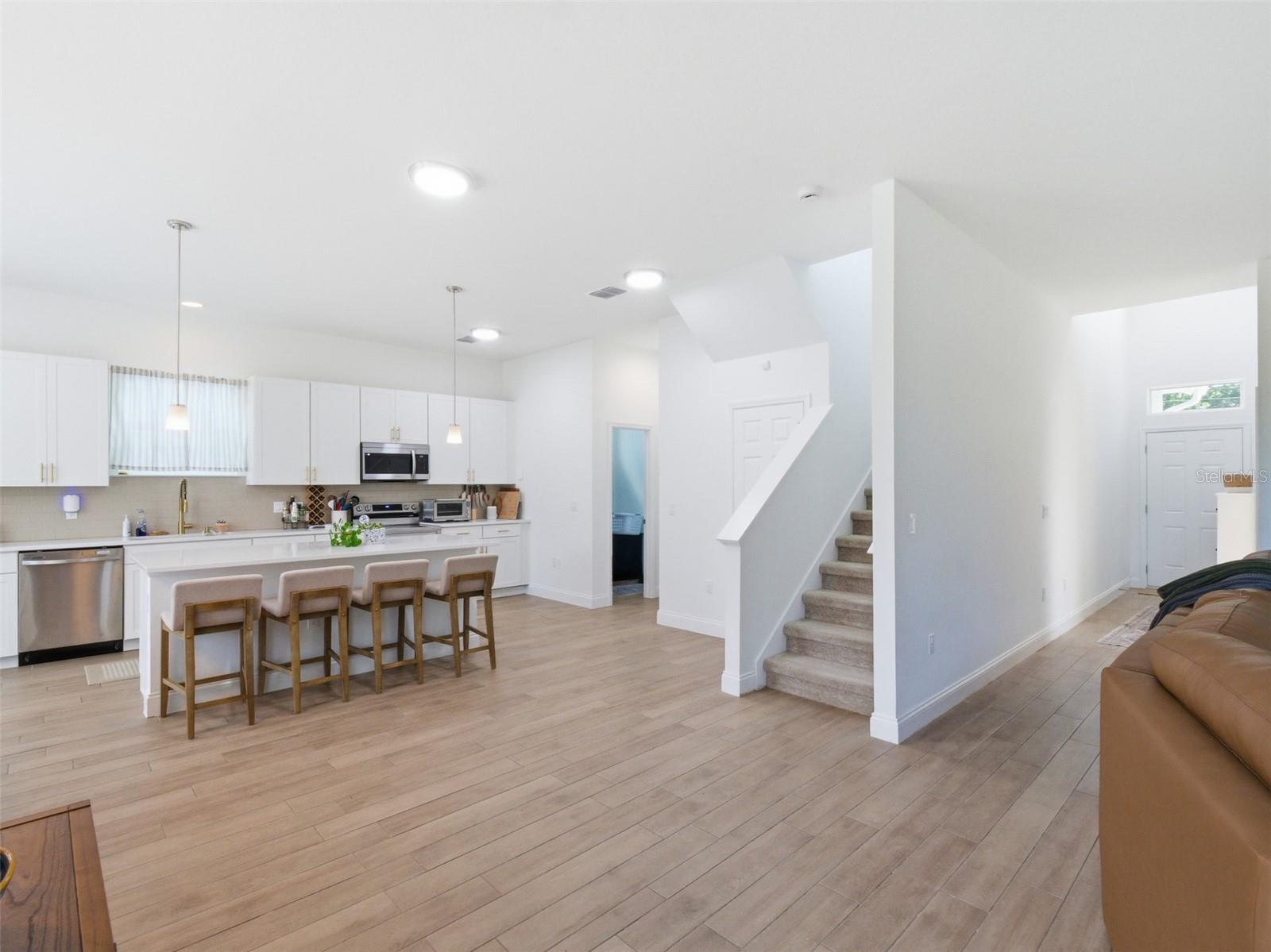 BLUE DIAMOND - Residential