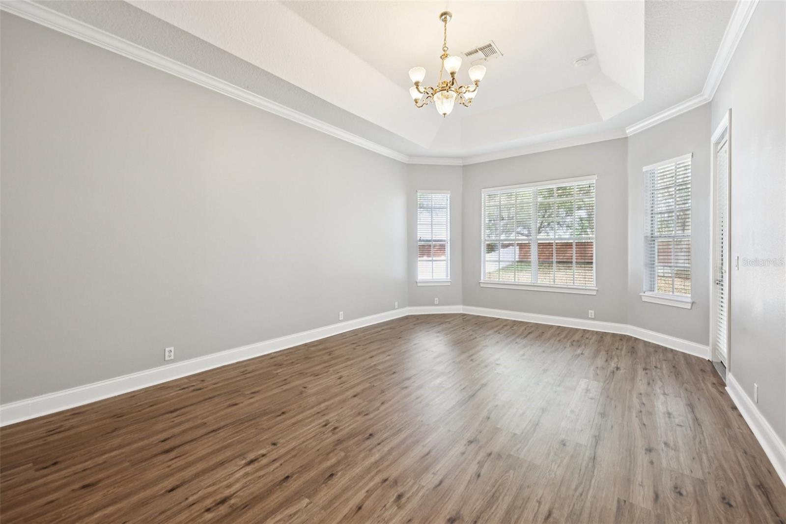 KEENES POINTE - Residential