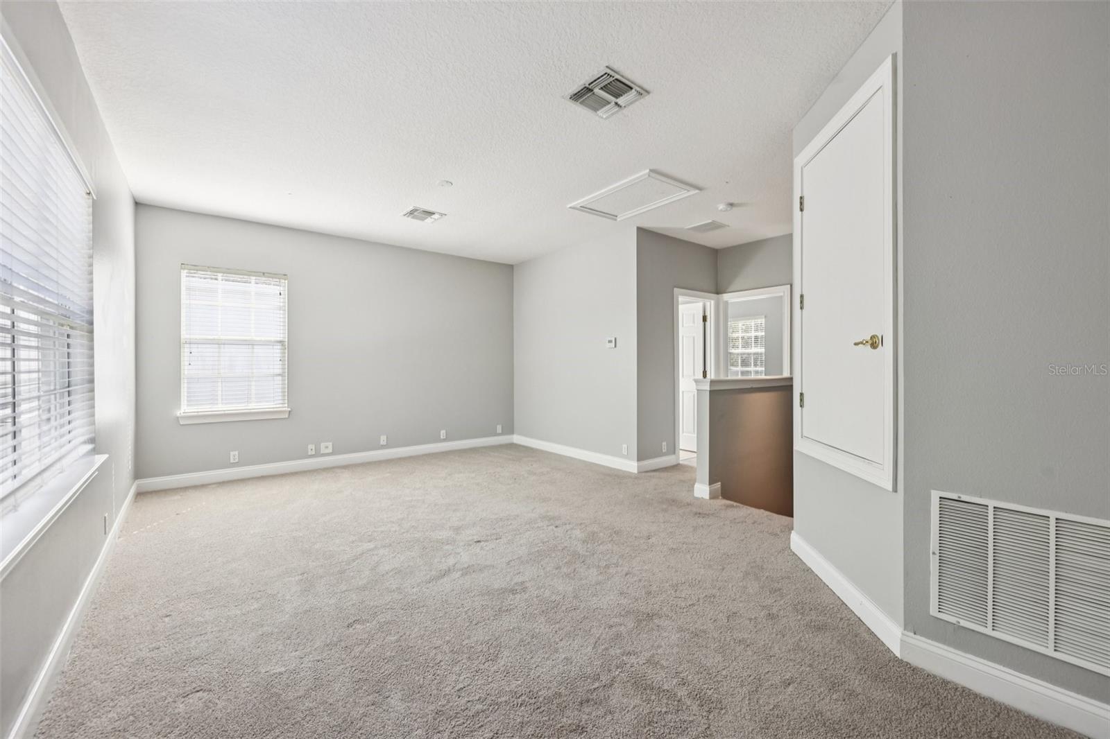 KEENES POINTE - Residential