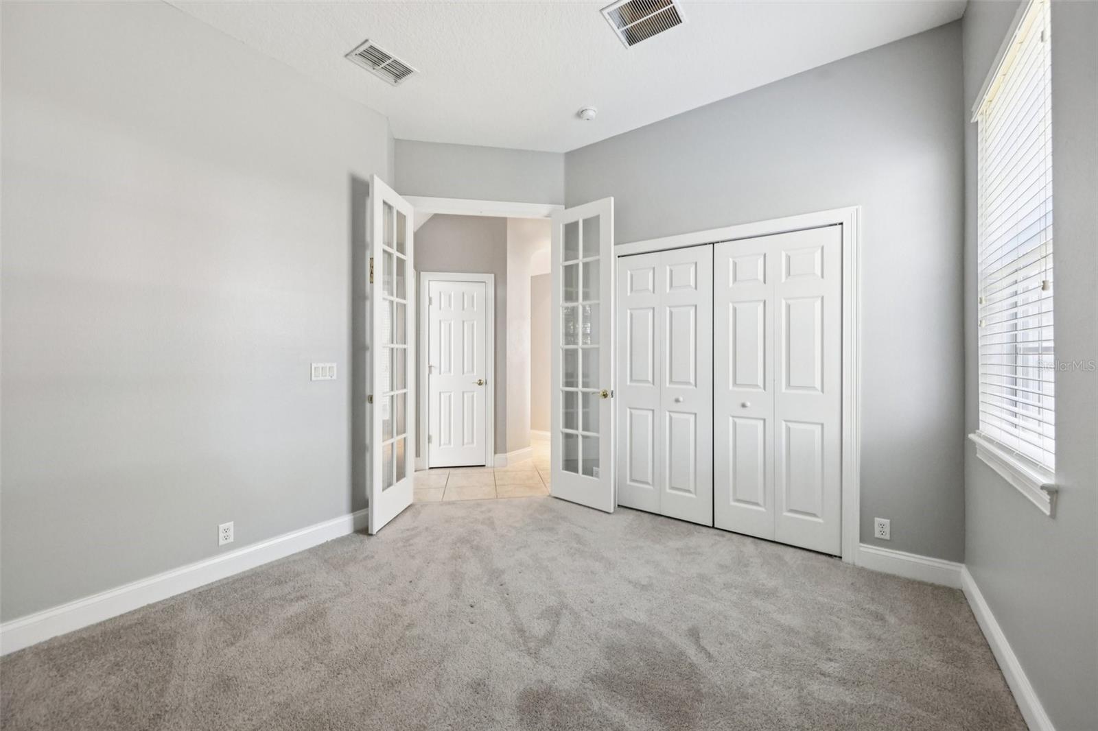 KEENES POINTE - Residential