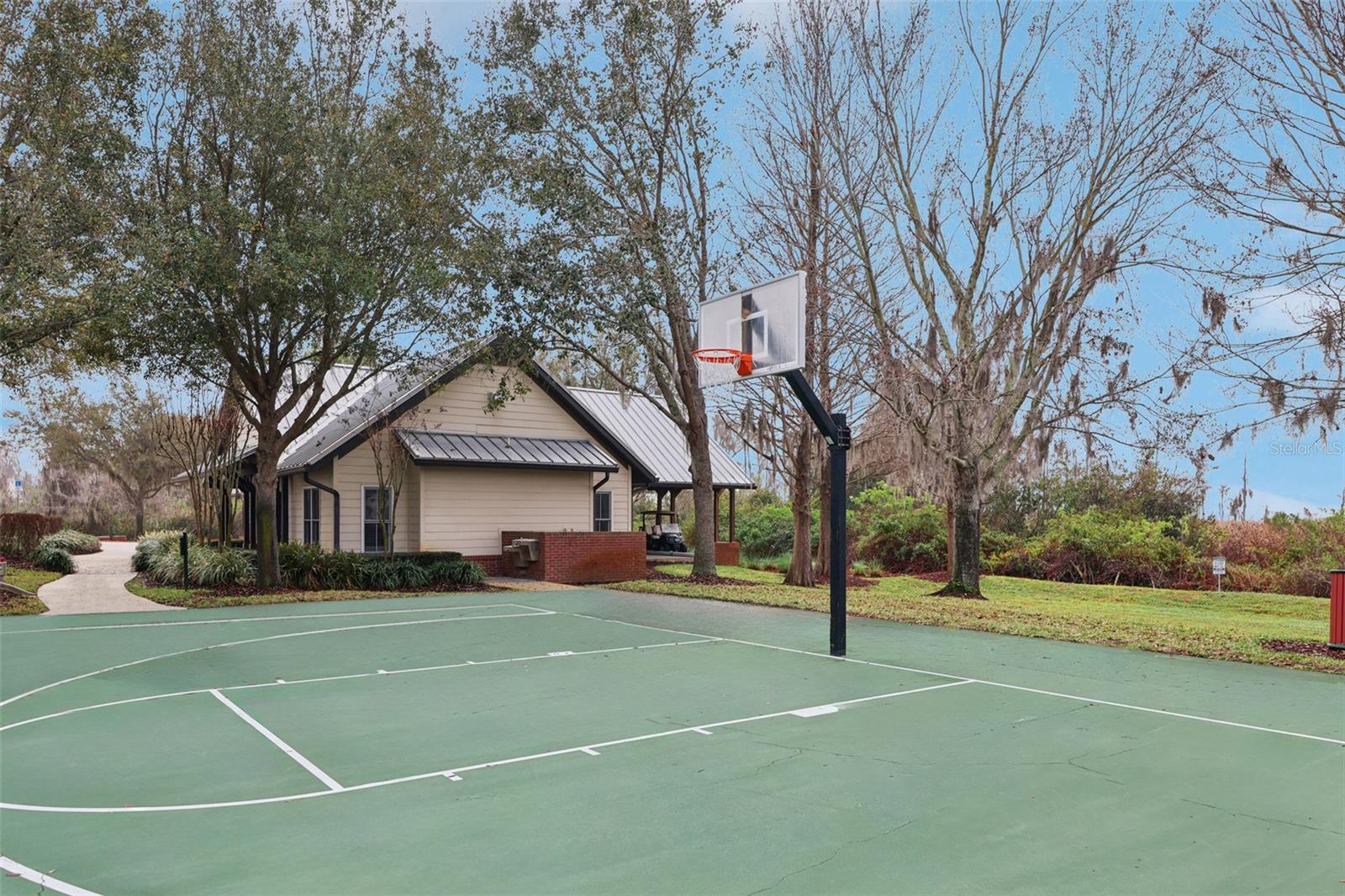 KEENES POINTE - Residential