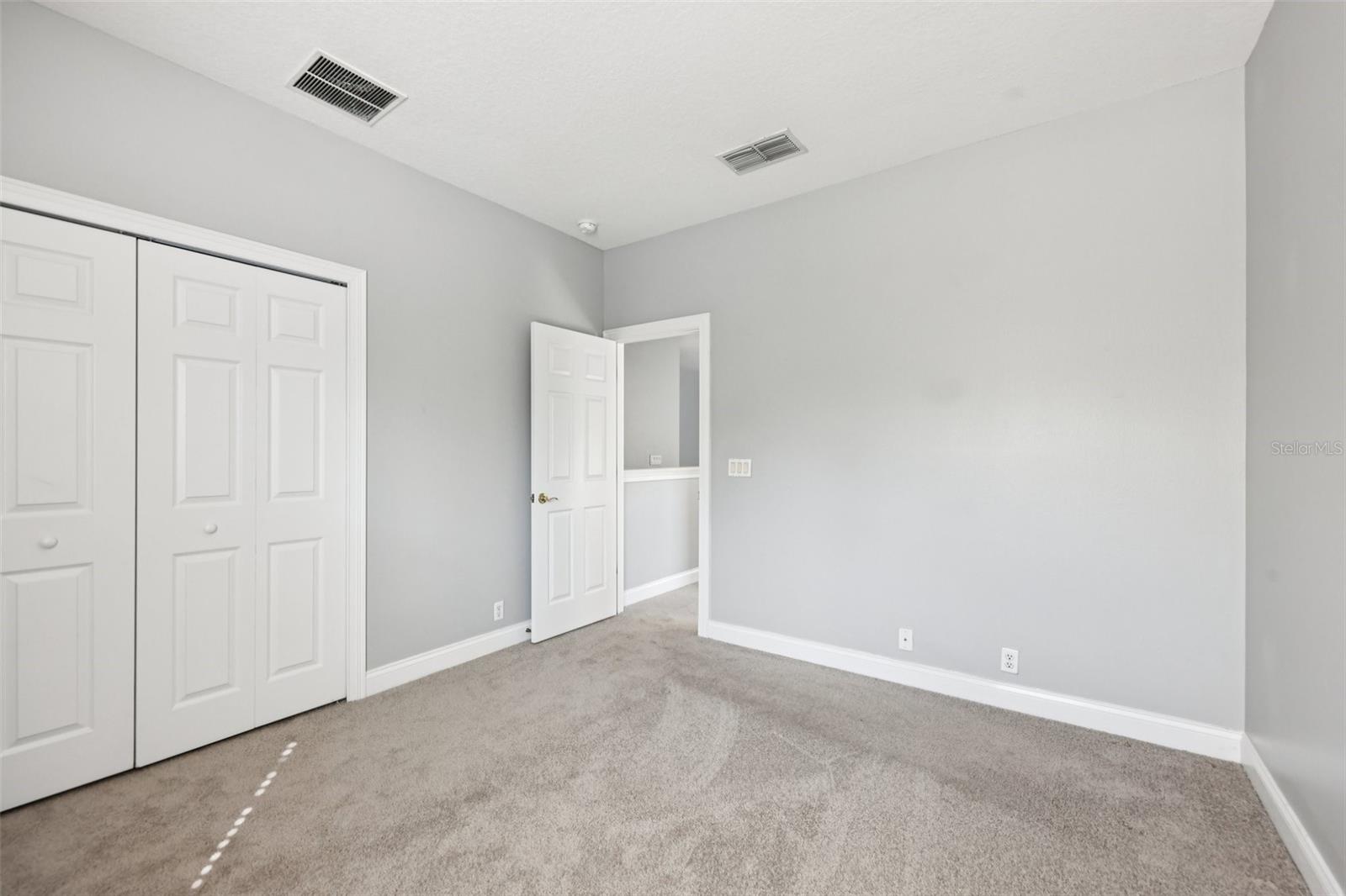 KEENES POINTE - Residential