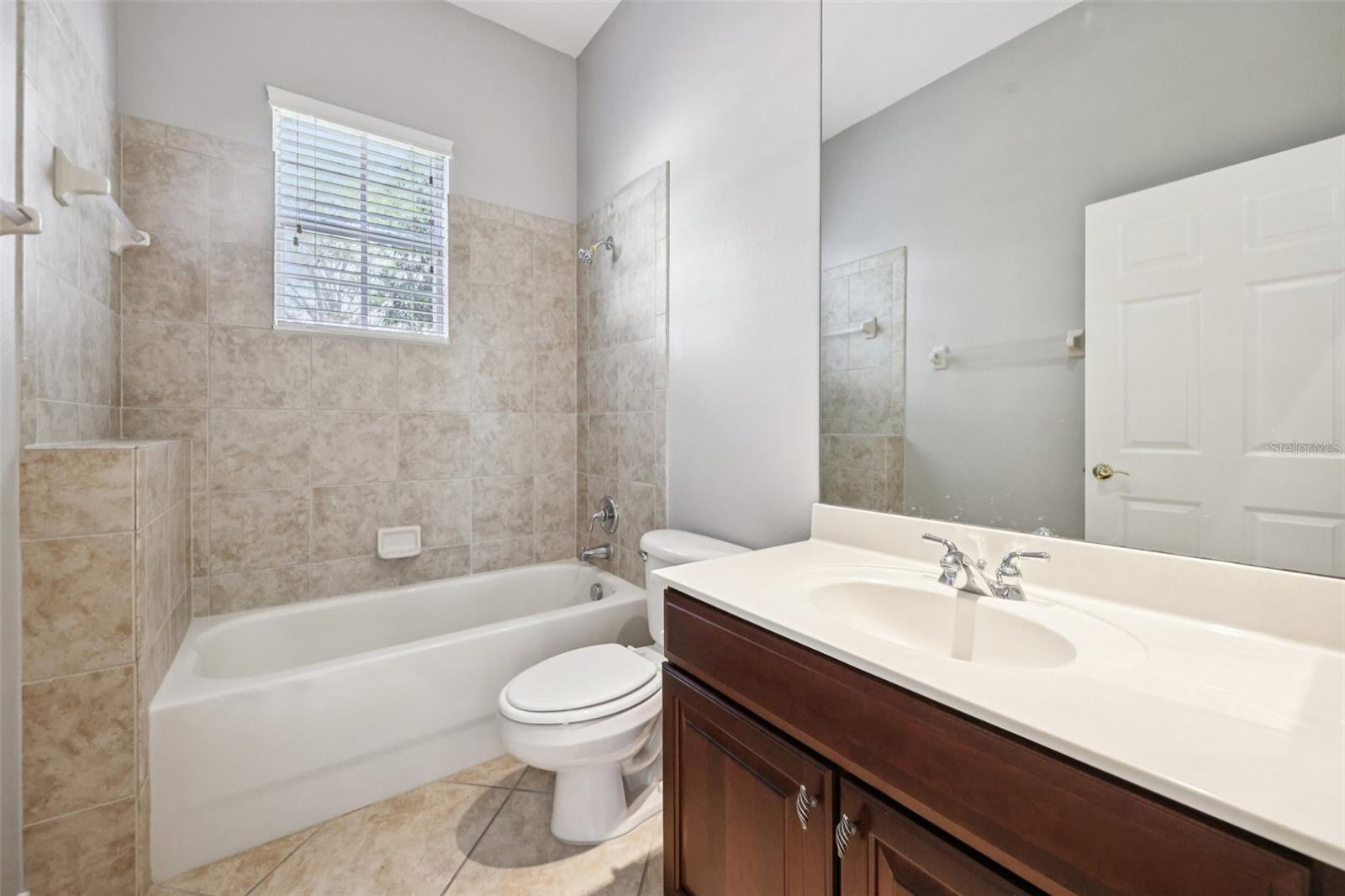 KEENES POINTE - Residential