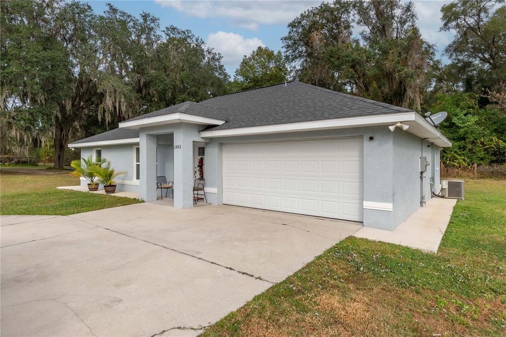 Photo of 1803 NW 35th Street, Ocala, FL 34475 (MLS # O6364001)