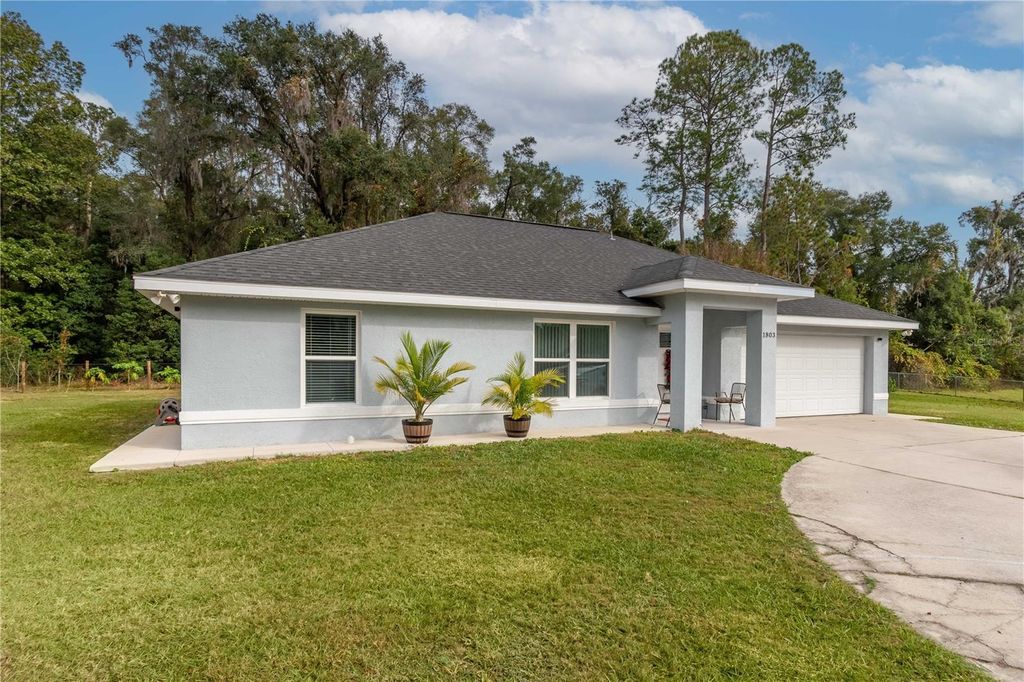 Photo of 1803 NW 35th Street, Ocala, FL 34475 (MLS # O6364001)