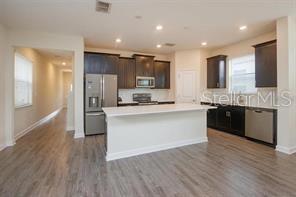 STOREY PARK - Residential Lease