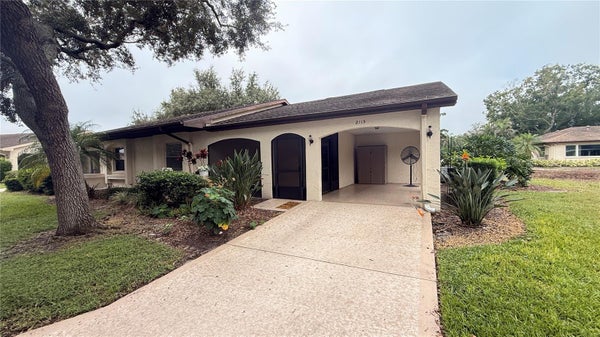2113 HAILSTONE CIR # 363, SUN CITY CENTER, FL 33573 - Image 2a8b728790c02dd9f8aebdd6eb717b2c/726922563