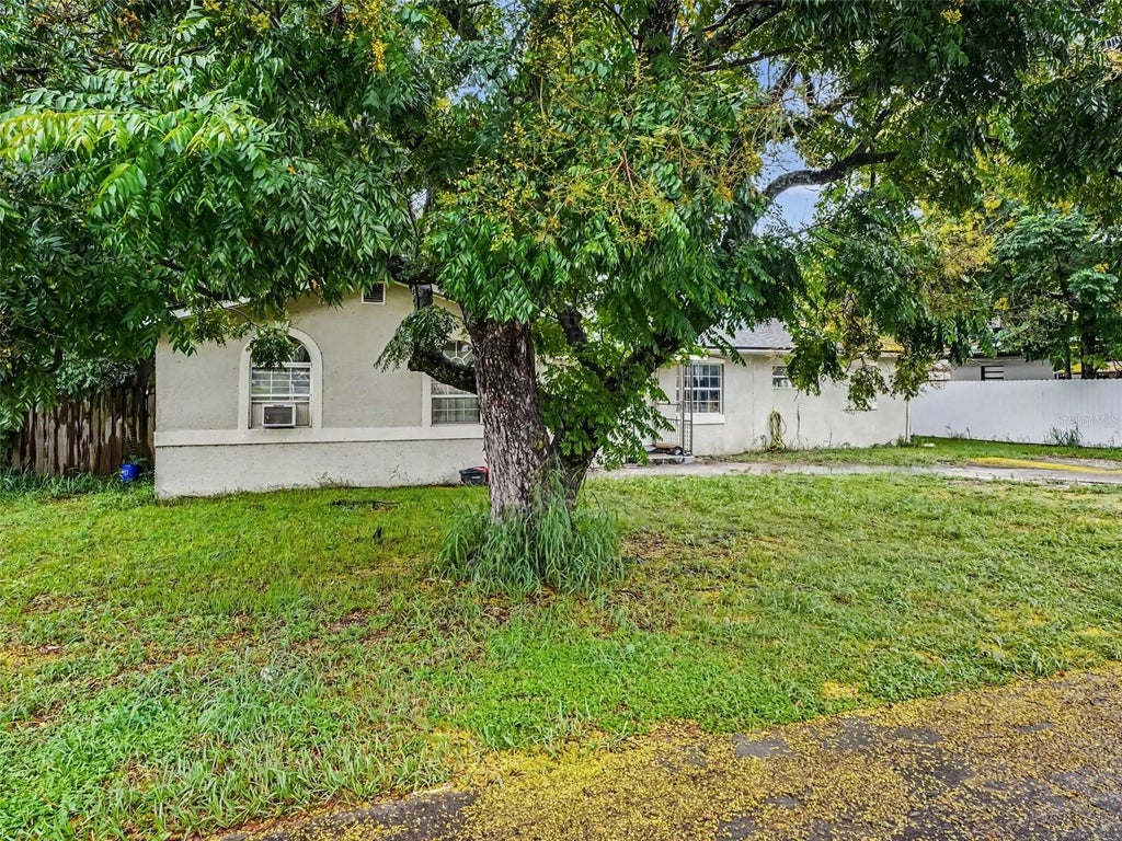 Photo of 2205 N Hiawasee Road, Orlando, FL 32818 (MLS # O6448691)