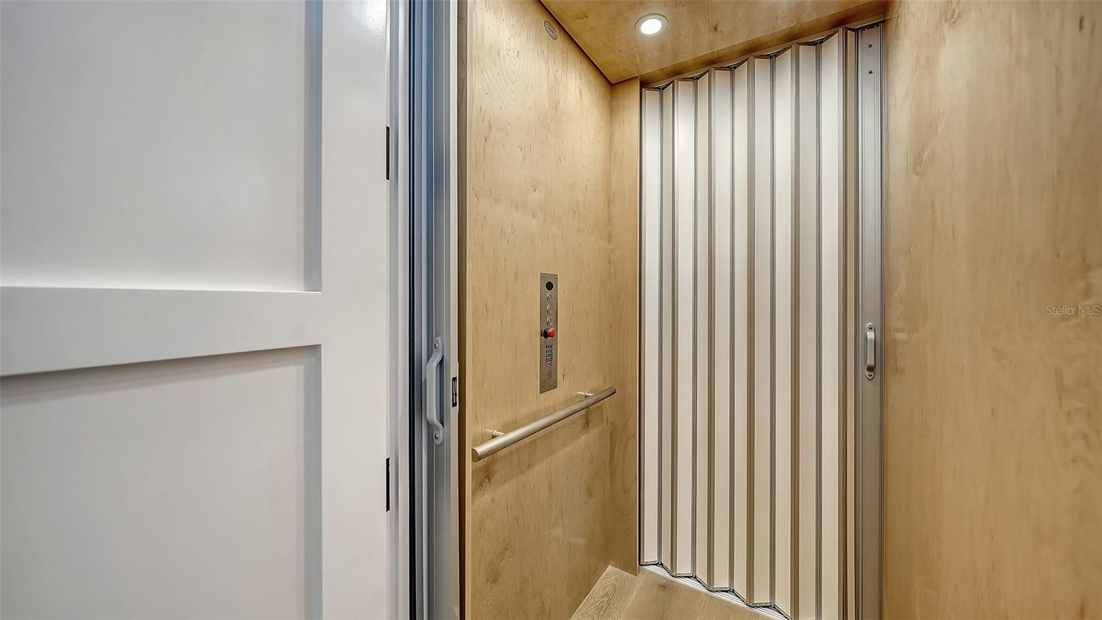 SIESTAS BAYSIDE WATERSIDE EAST - Residential