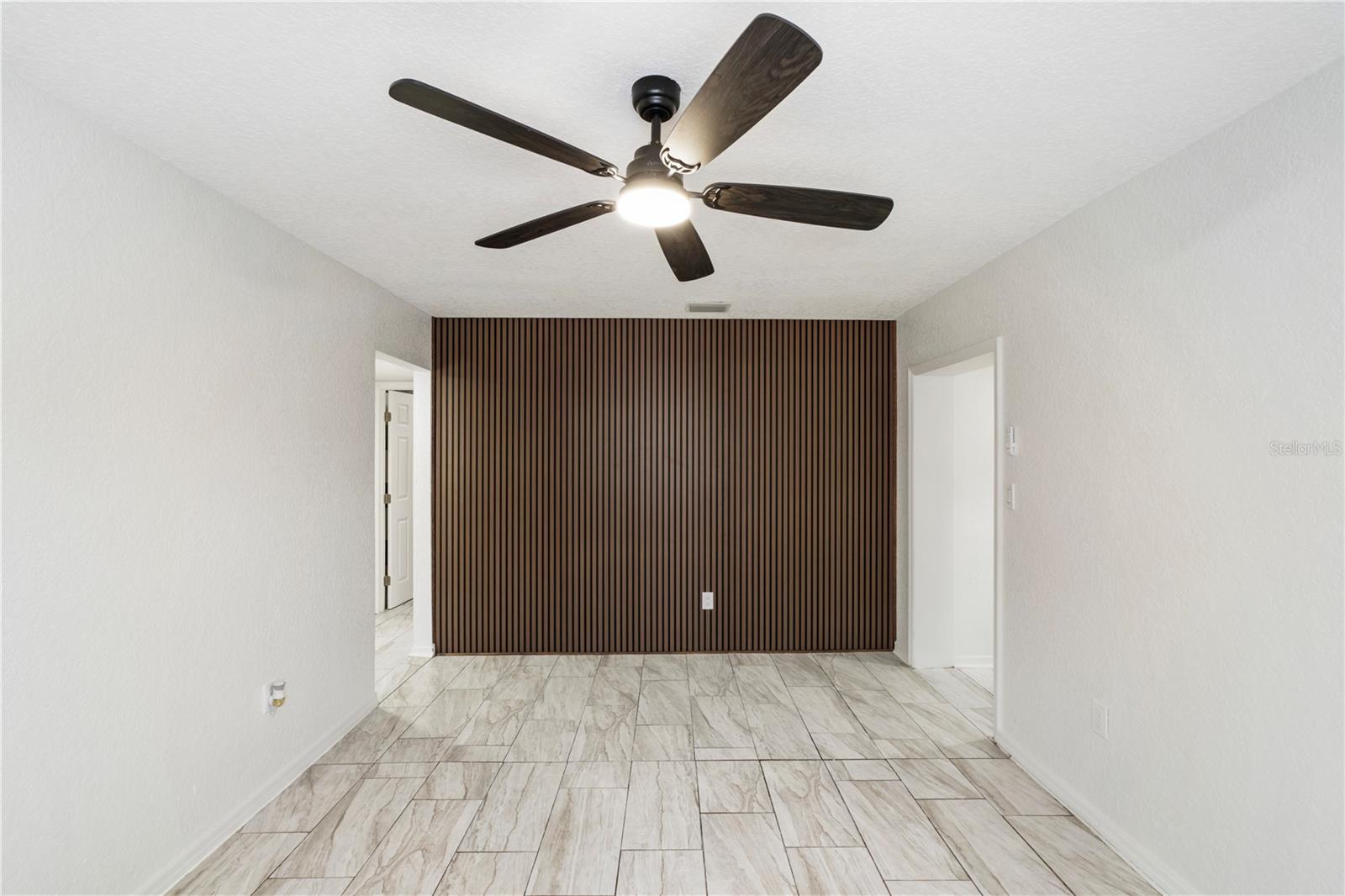 EATONVILLE - Residential