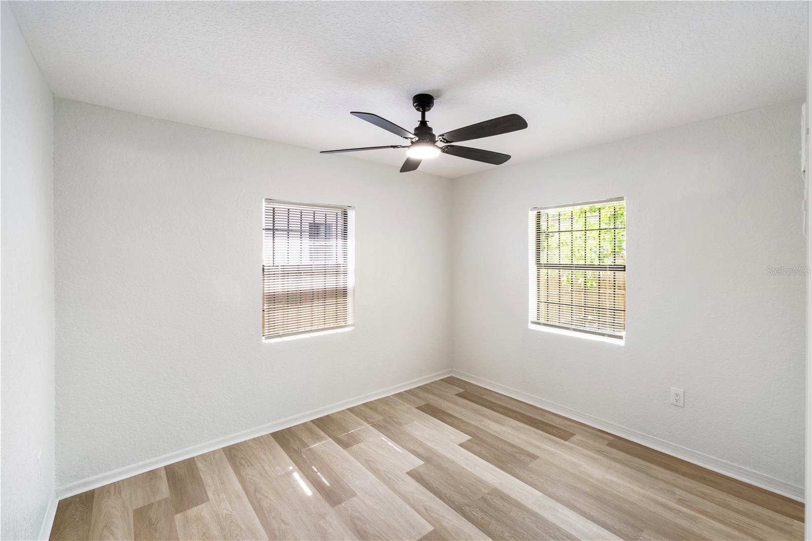 EATONVILLE - Residential