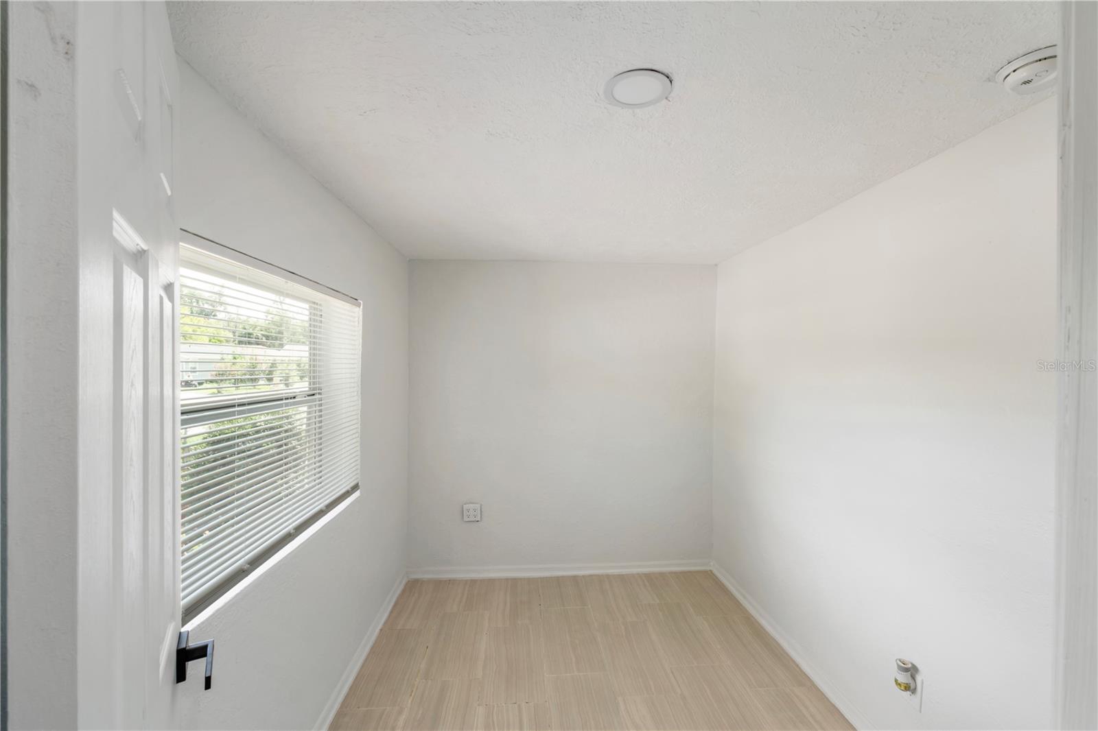 EATONVILLE - Residential