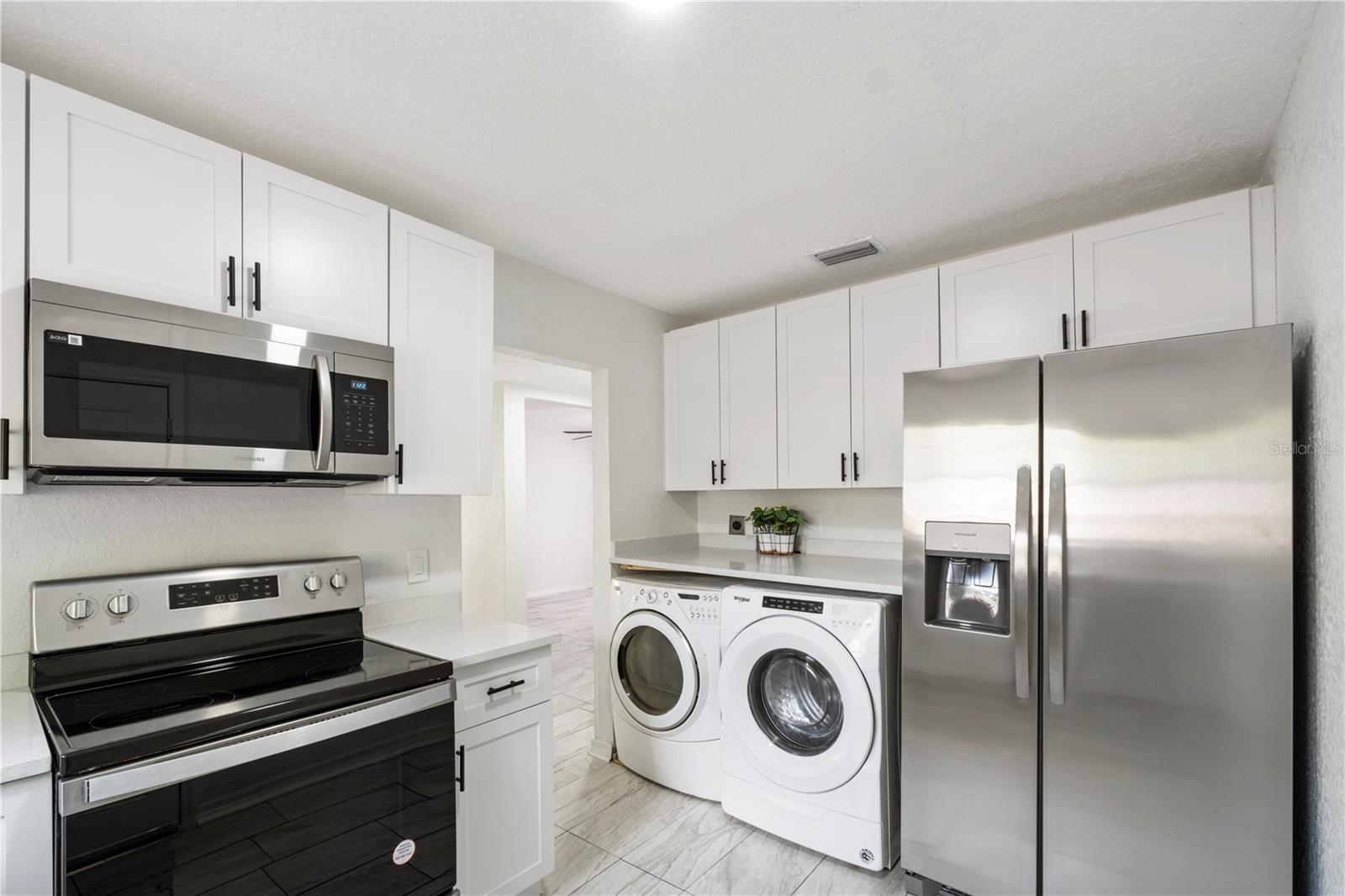EATONVILLE - Residential