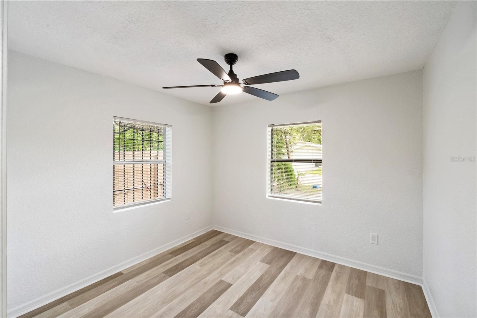 EATONVILLE - Residential