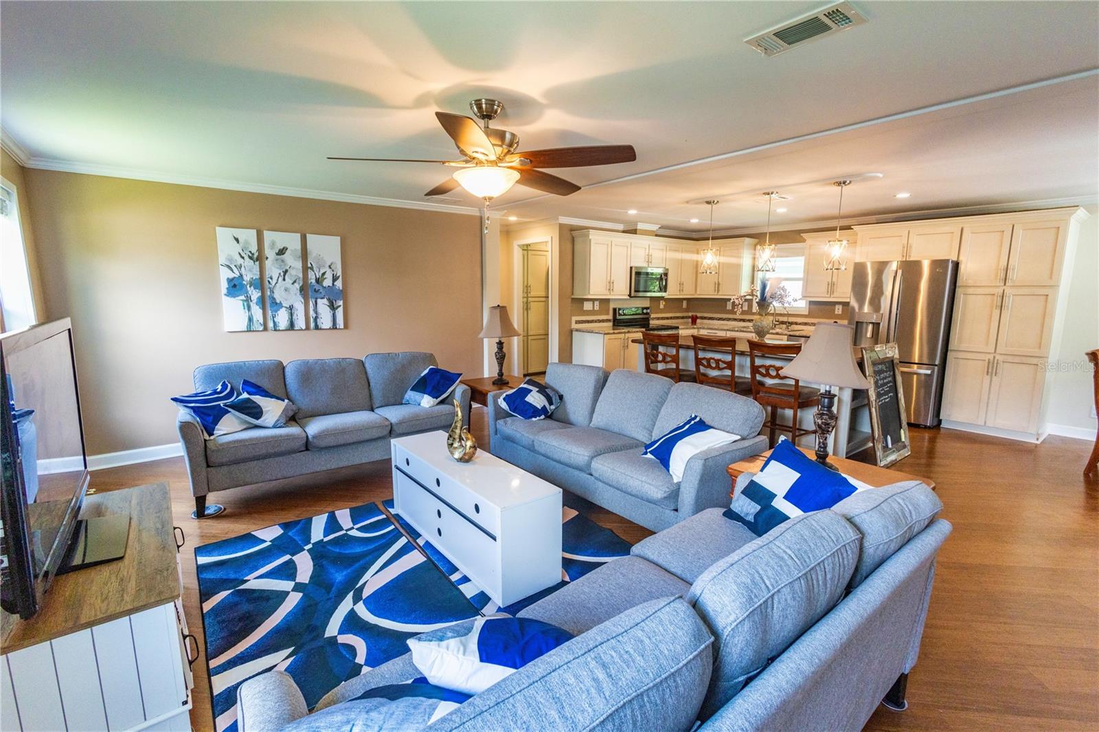 NORTH RIVER ESTATES - Residential