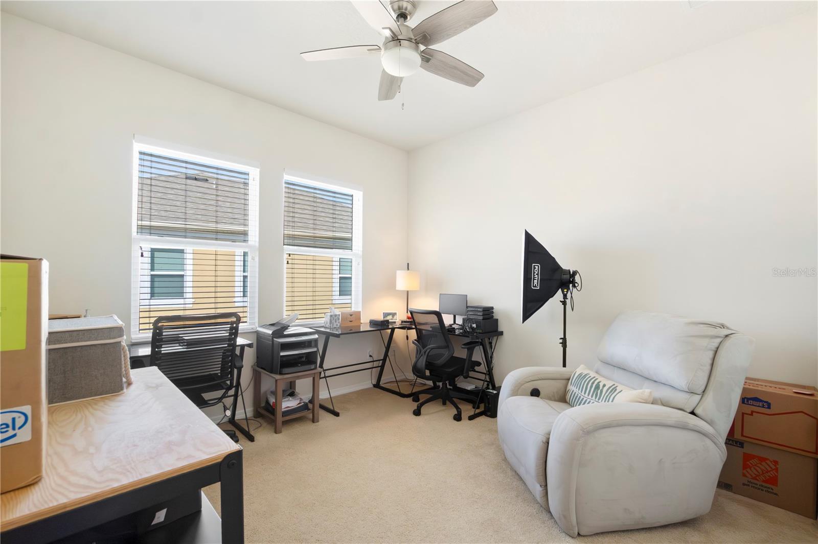 MAGNOLIA POINTE - Residential