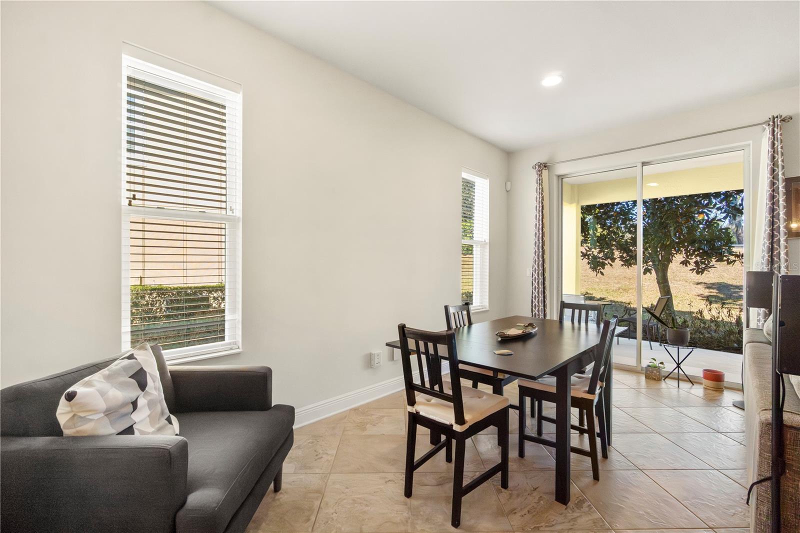 MAGNOLIA POINTE - Residential