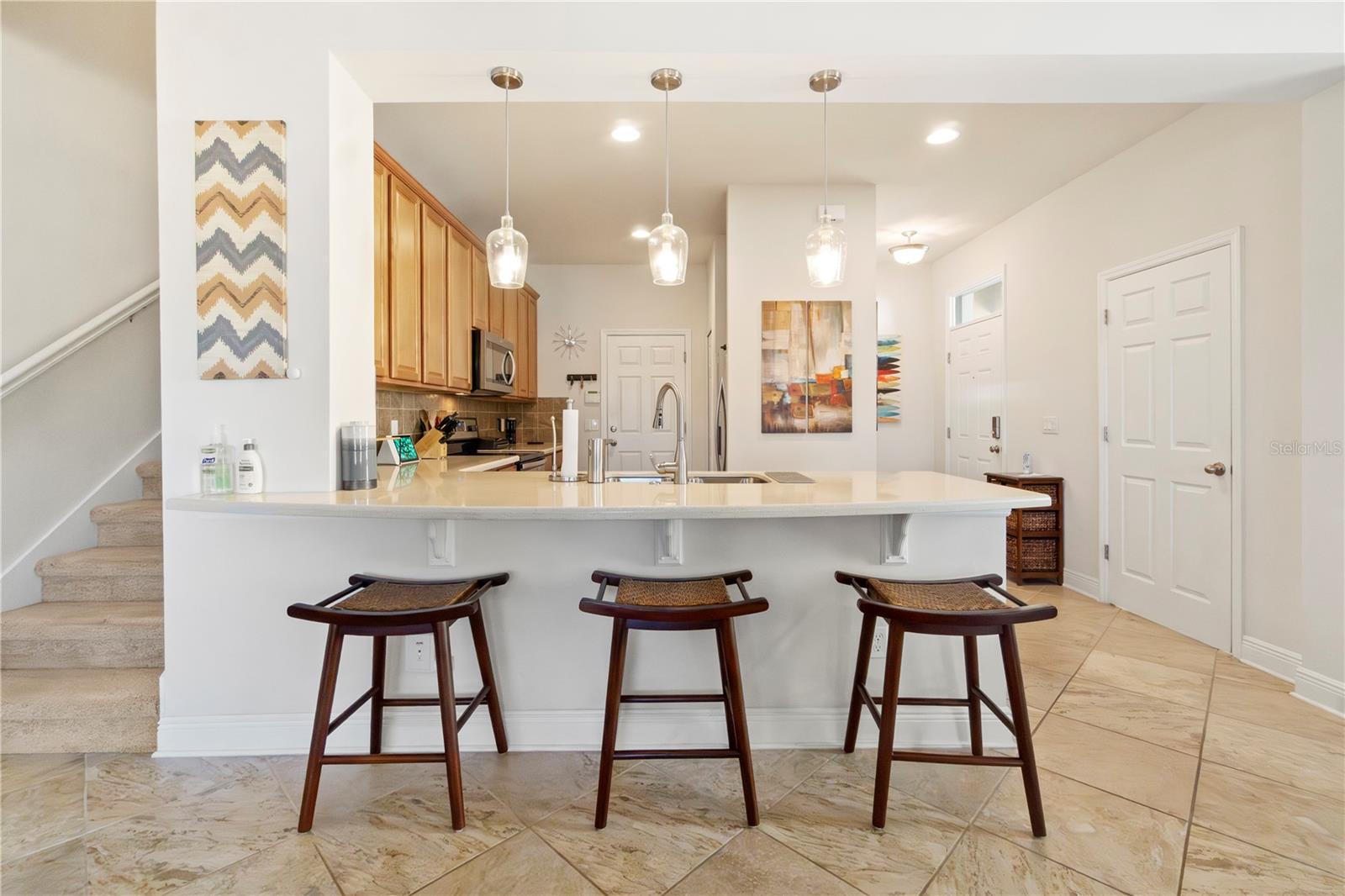 MAGNOLIA POINTE - Residential