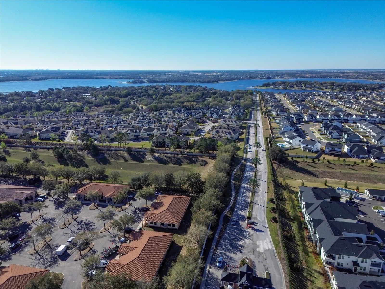 MAGNOLIA POINTE - Residential