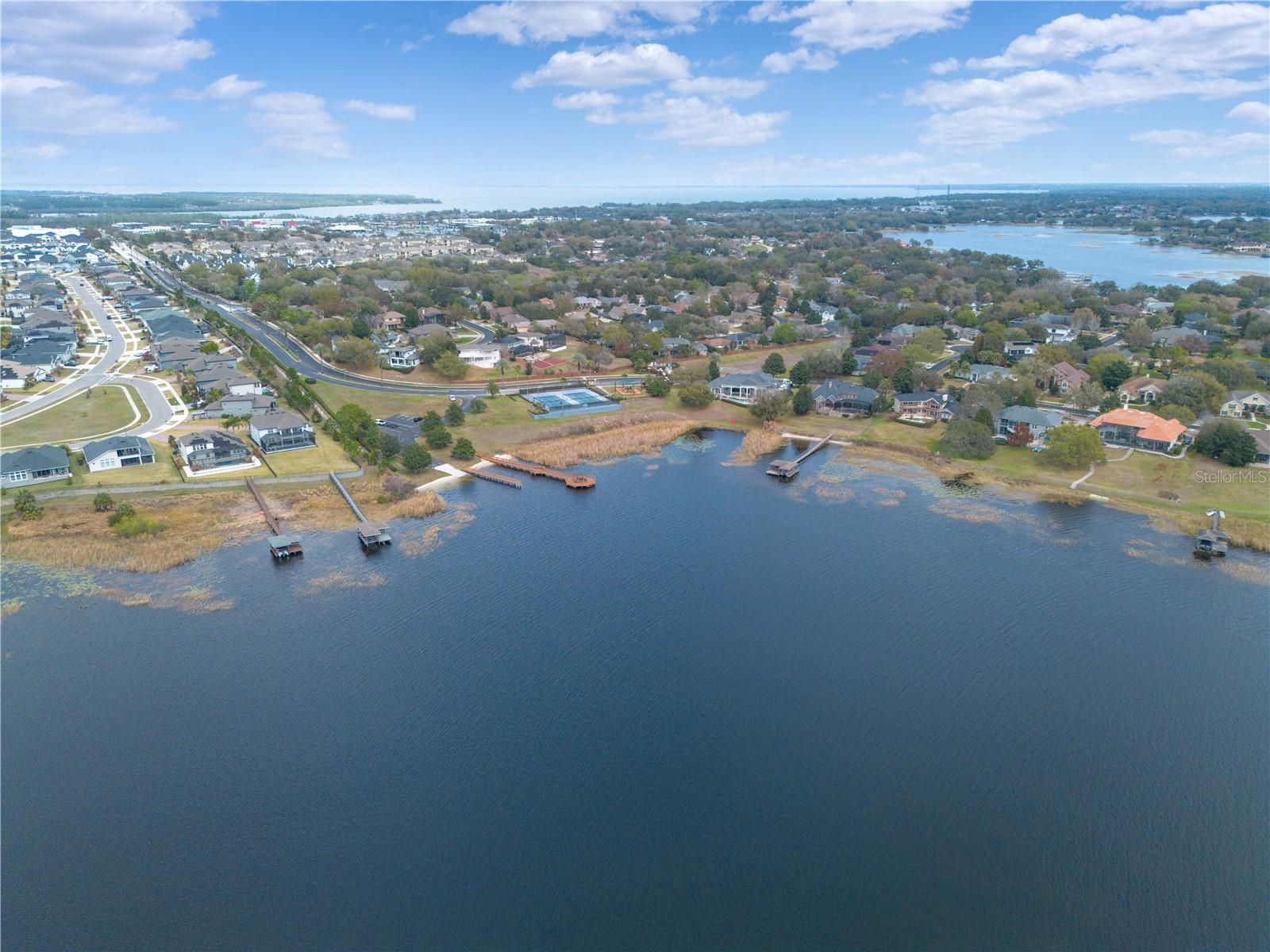 MAGNOLIA POINTE - Residential