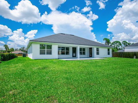 A home in NORTH PORT