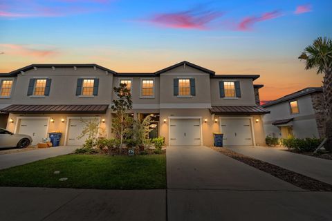 Photo of 10305 Trumpet Honeysuckle Way, San Antonio, FL 33576 (MLS # TB8454567)