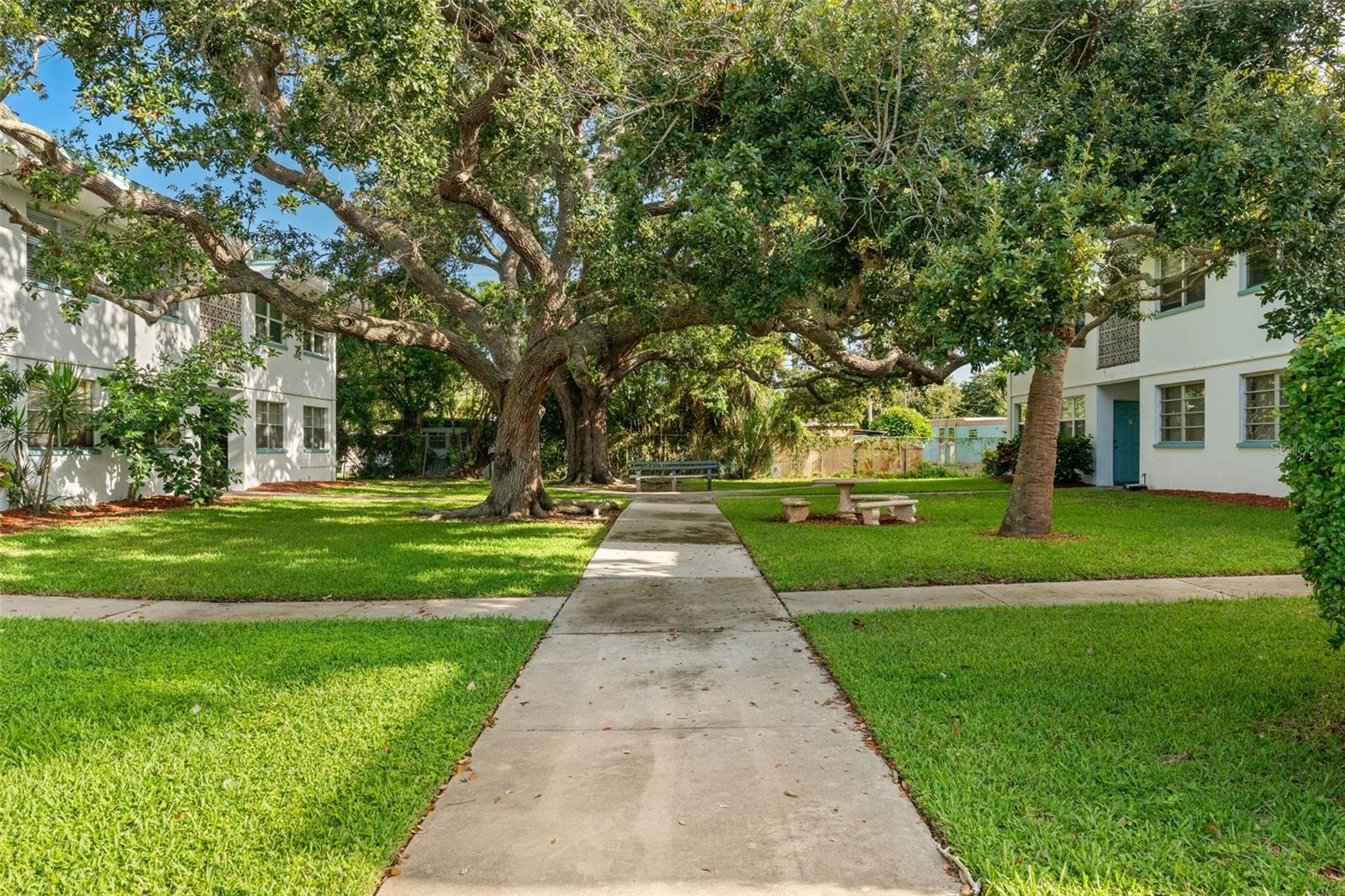ATLANTIC GARDENS - Residential