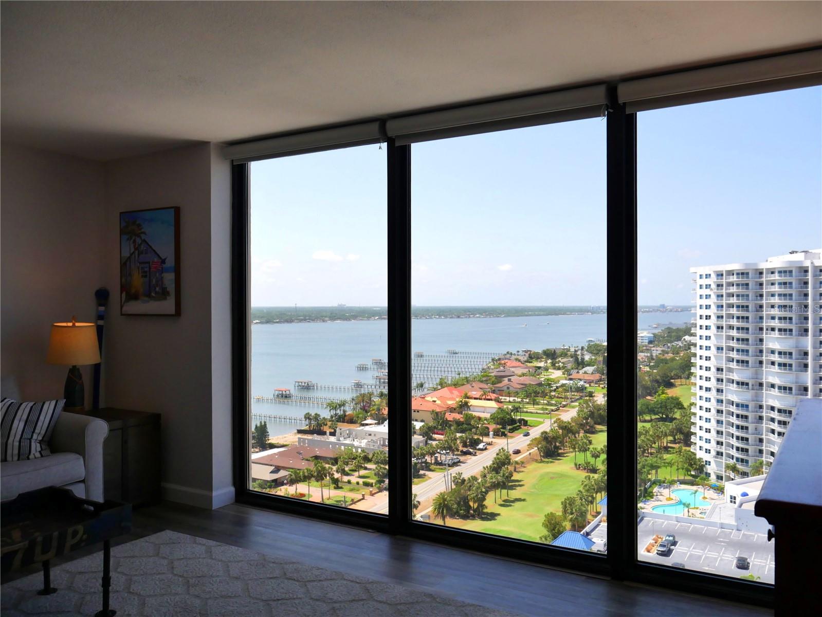 1 OCEANS WEST BOULEVARD 20B4