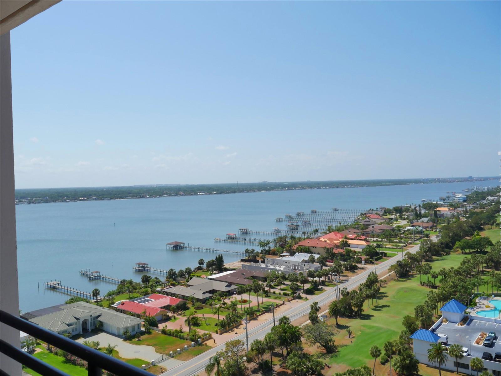 1 OCEANS WEST BOULEVARD 20B4