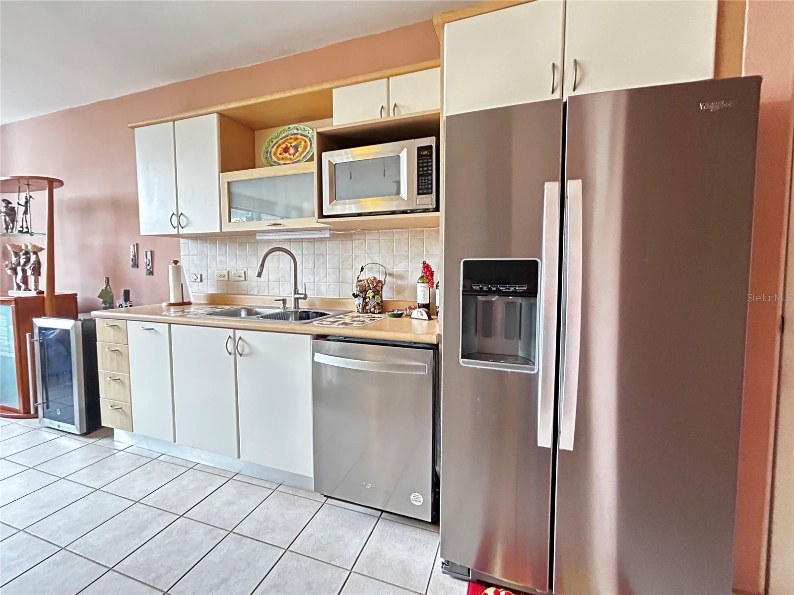 COND. PALMA DORADA VILLAGE - Residential